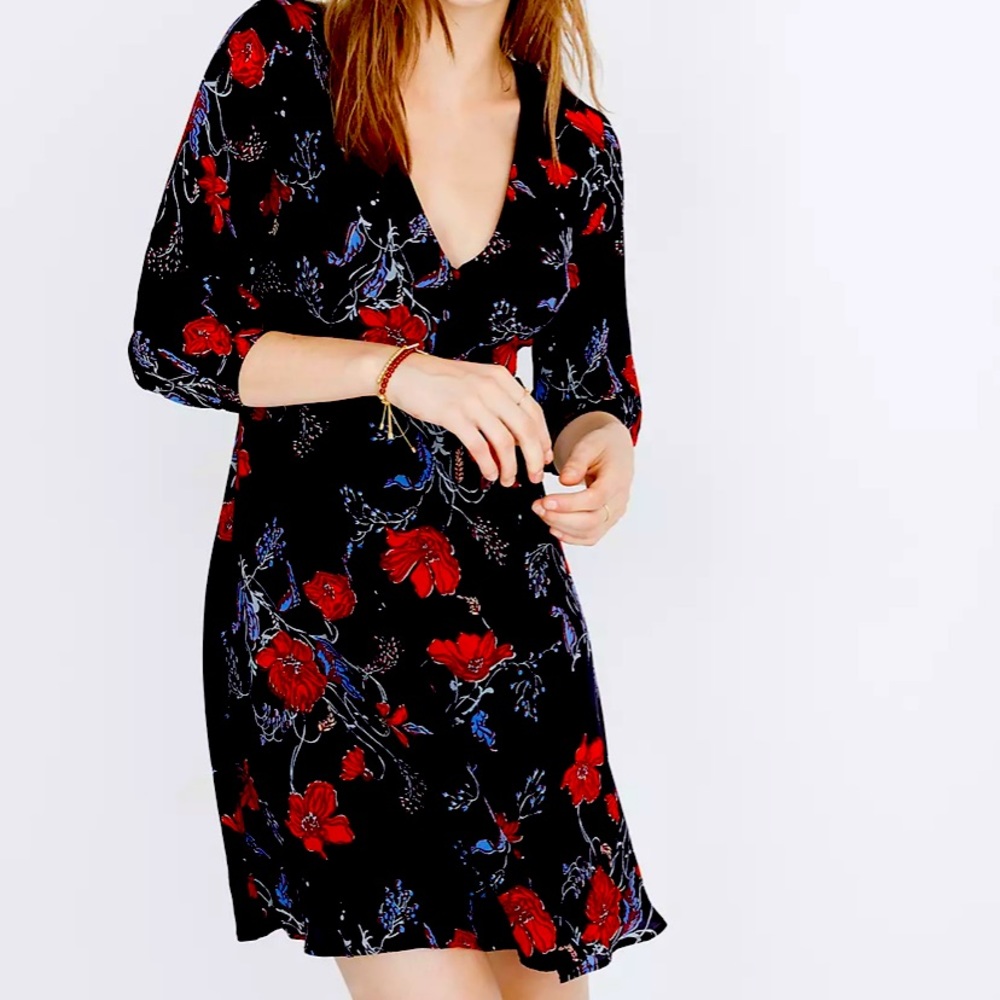 Madewell silk winter floral back zip v neck chest